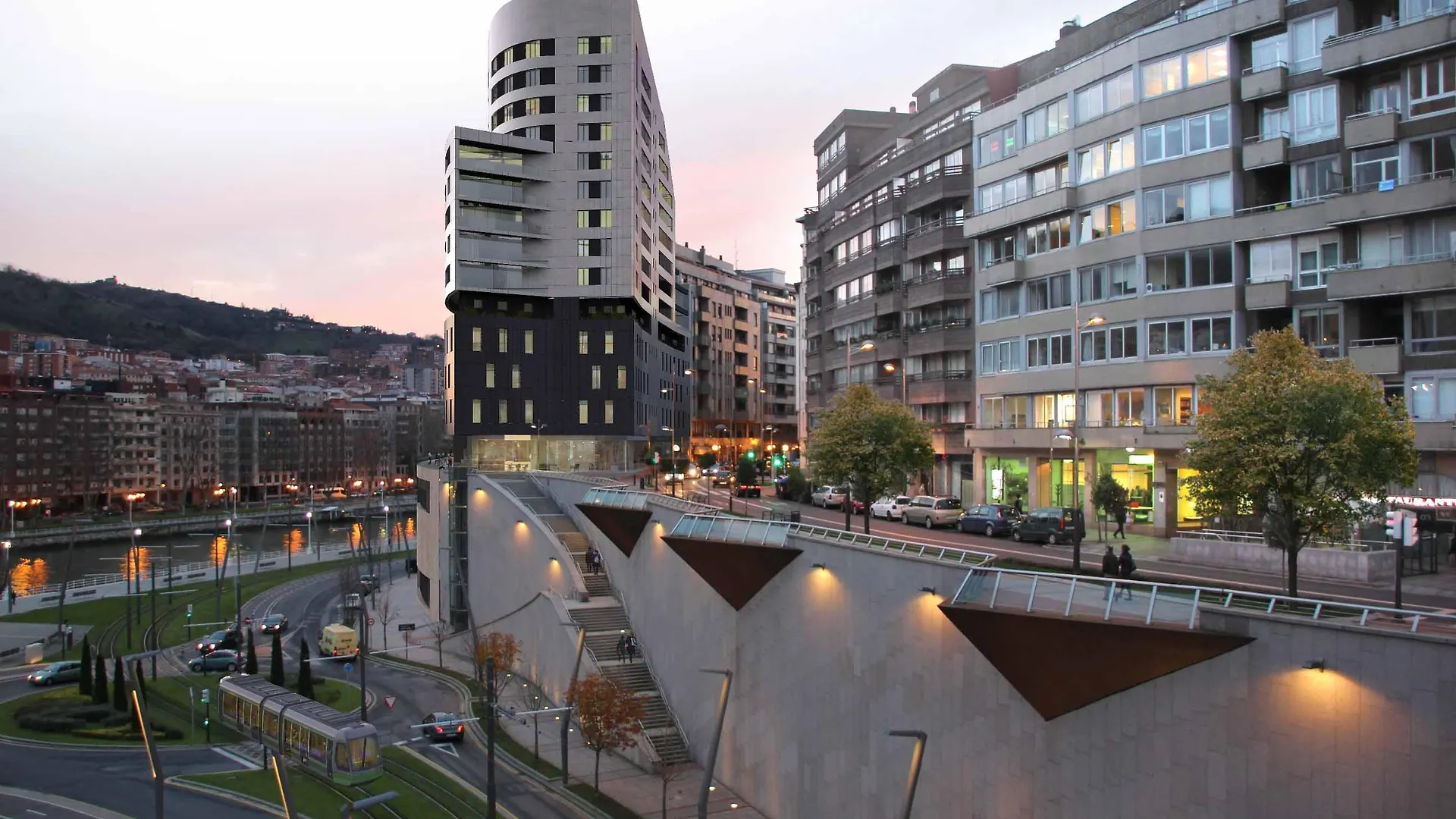 Vincci Consulado De Bilbao Otel